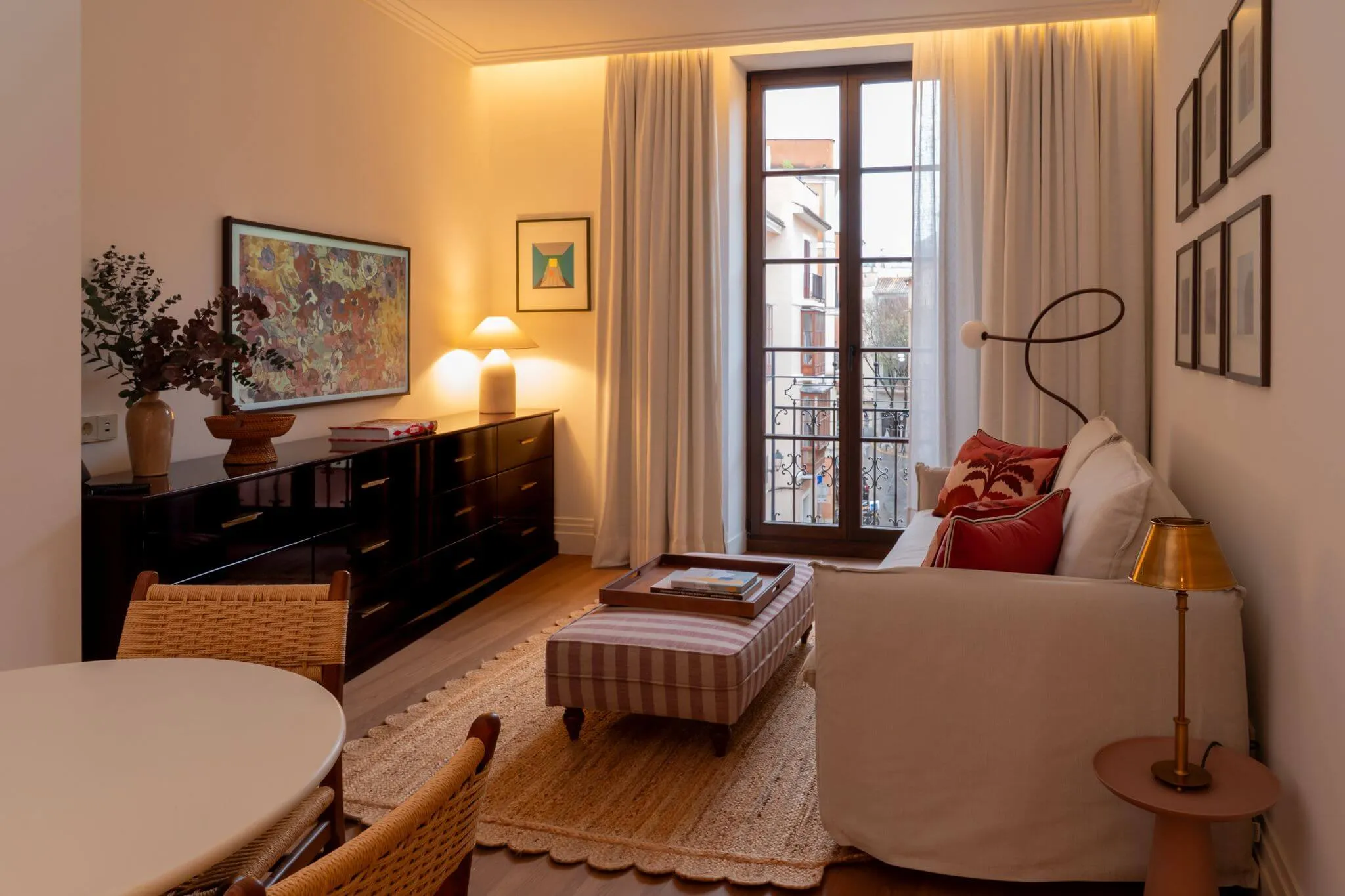 Living room of a one-bedroom residence at Casa Roca in Palma Old Town
